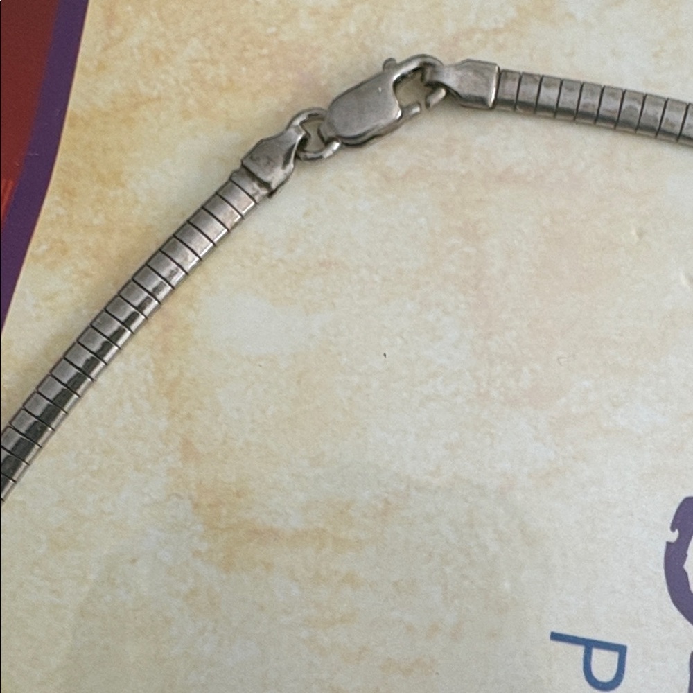 NEW beautiful Silver Necklace with Tanzanite Pendant - Picture 3 of 5